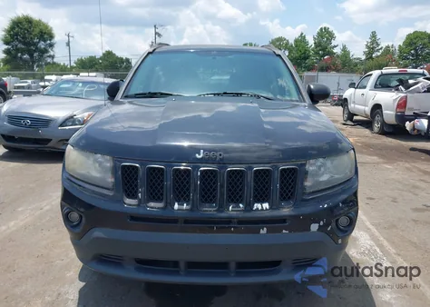 2014 Jeep Compass Sport из США, поврежденный, VIN 1C4NJCBA3ED882940